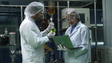 A Complete Guide to Industrial Chemical Suppliers, Products, and Industrial Applications